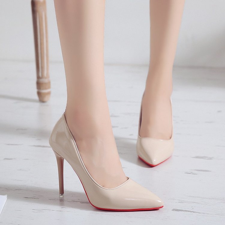 Classic Orthopedic Heels with Timeless Style
