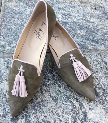 Graceful Orthopedic Sandals for Modern Look