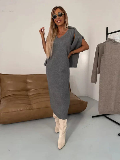 Victoria® | Elegant dress combined with a matching turtleneck sweater