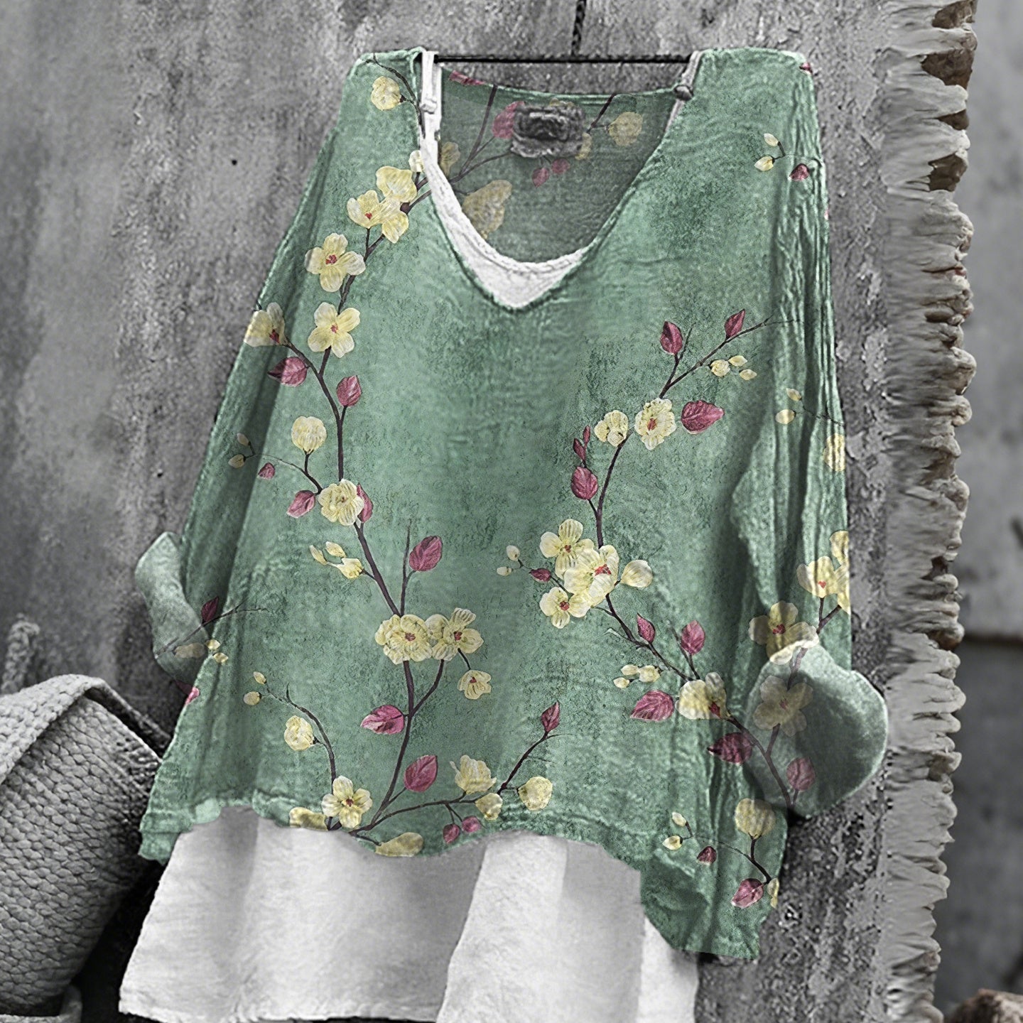 Women's Japanese Floral Art Linen Blend Casaul T-shirt elevenforest