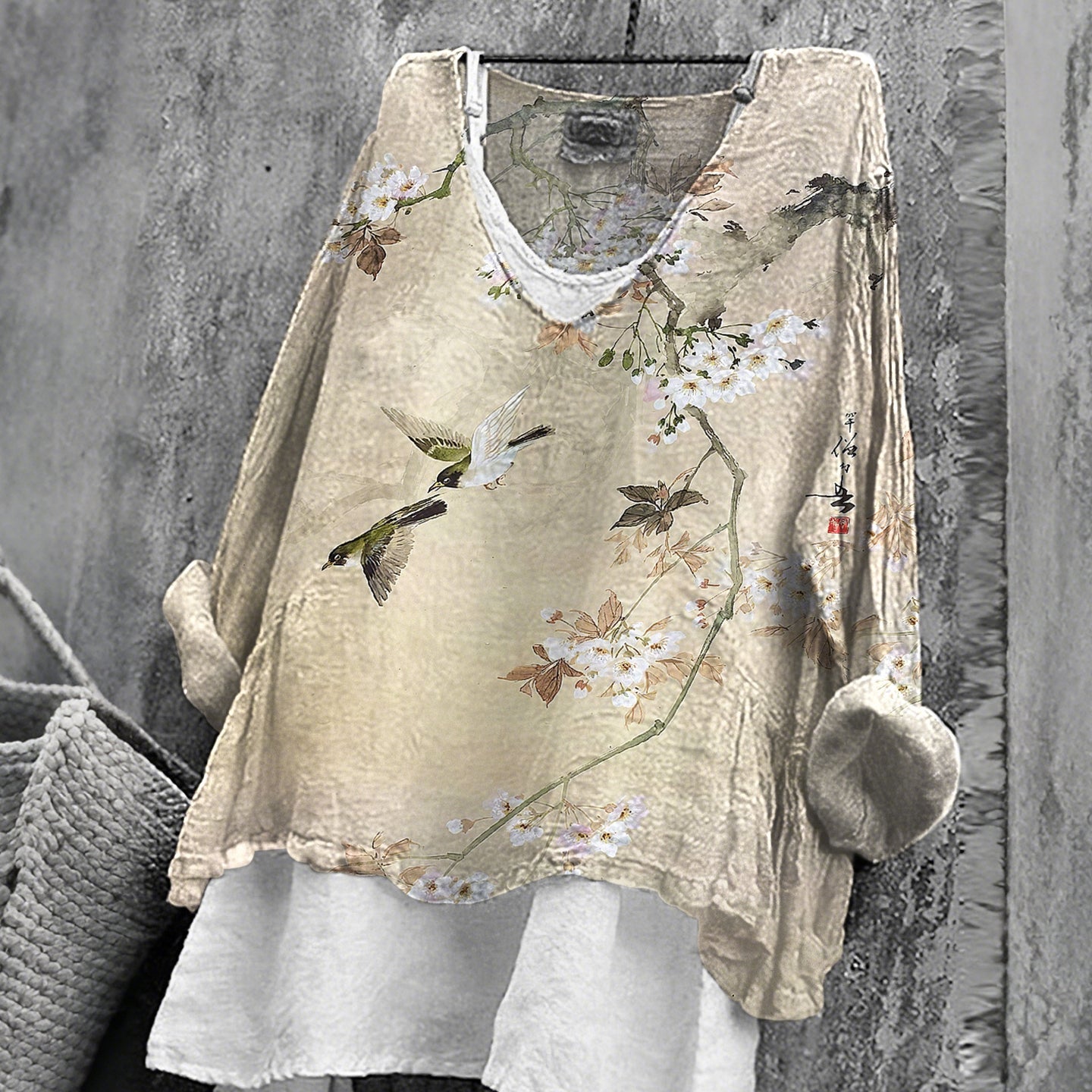 Comstylish Women's Japanese Floral Art Linen Blend T-shirt