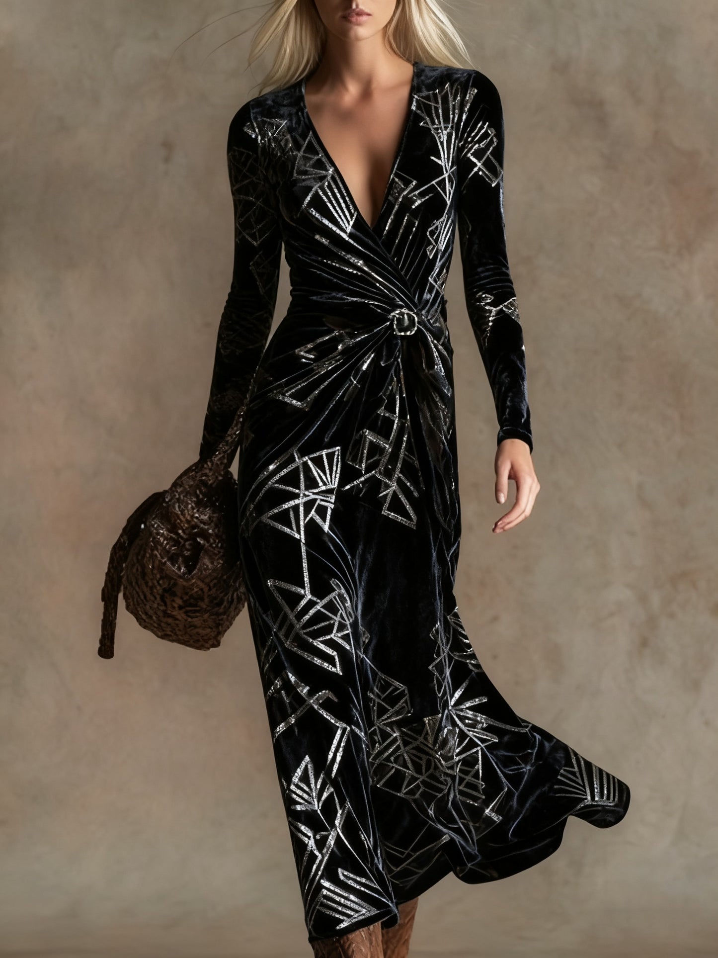 Elegant vintage print V-neck velvet maxi dress
