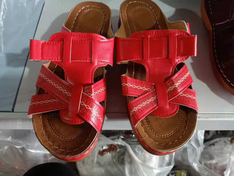Chic Orthopedic Sandals with Unique Design