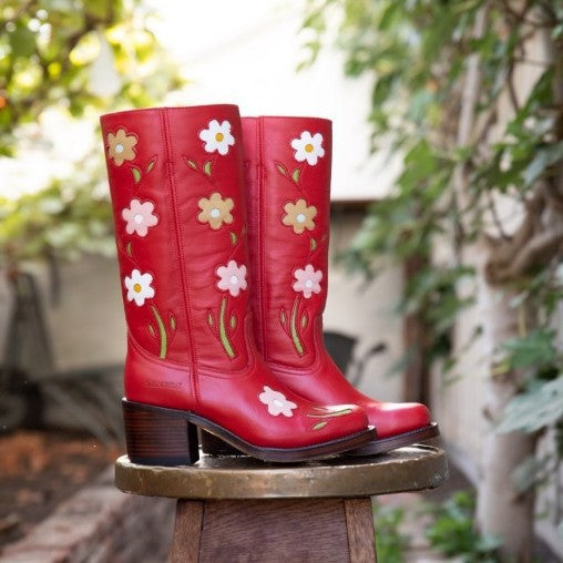 Chic Orthopedic Boots with Unique Design