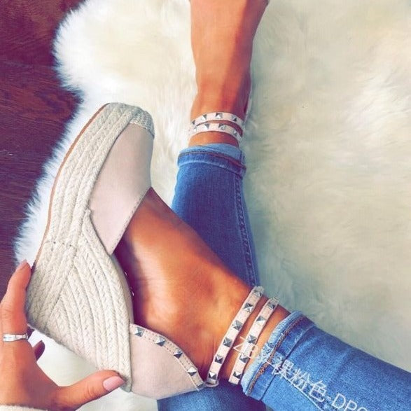 Classic Orthopedic Sandals with Timeless Style