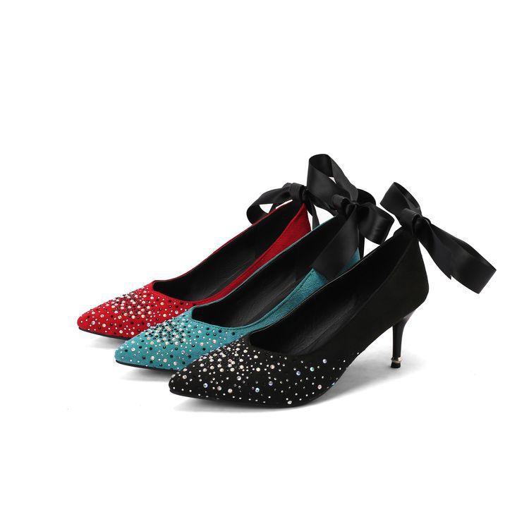 Chic Orthopedic Heels with Unique Design