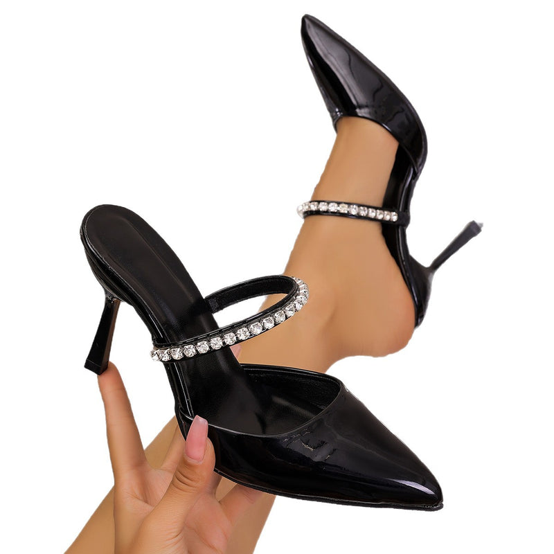 Graceful Orthopedic Sandals for Modern Look