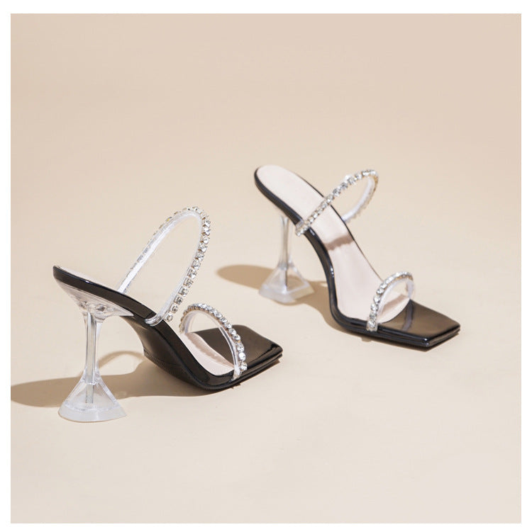 Graceful Orthopedic Sandals for Modern Look