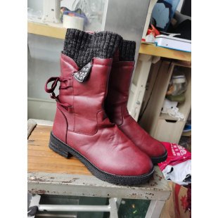 Classic Orthopedic Boots with Timeless Style