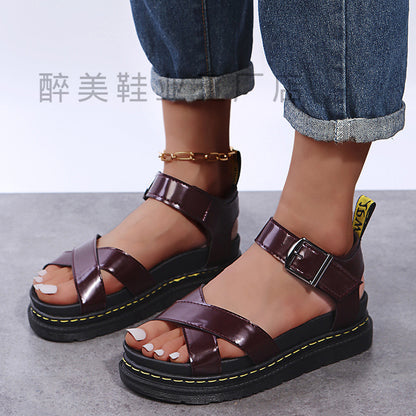 Chic Orthopedic Sandals with Unique Design