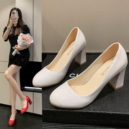 Graceful Orthopedic Heels for Modern Look