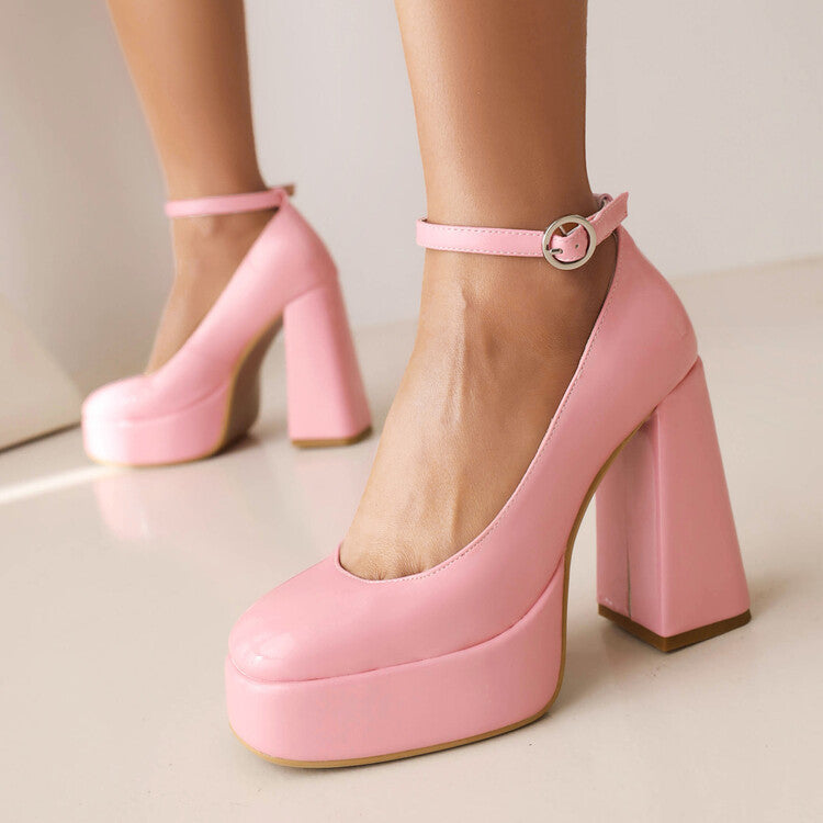 Graceful Orthopedic Heels for Modern Look