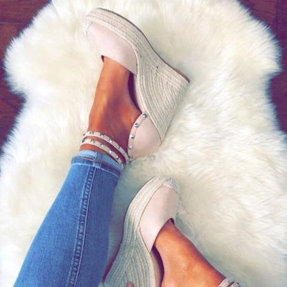 Classic Orthopedic Sandals with Timeless Style