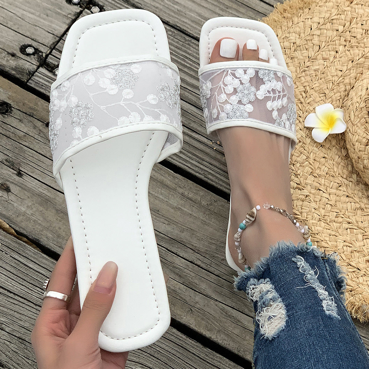 Chic Orthopedic Sandals with Unique Design